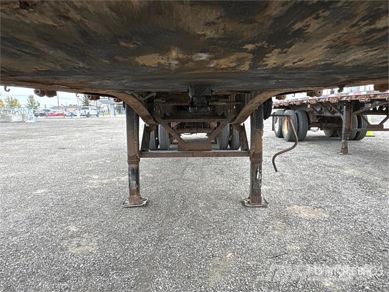 Manac 32 ft Tri/A Super B-Train Lead Flatbed Trailer Rimorchi con sponde ribaltabili