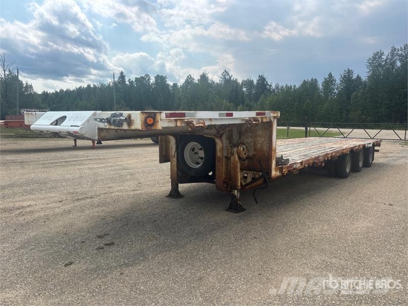 Manac 40 ft Tri/A Step Deck Trailer Tieflader