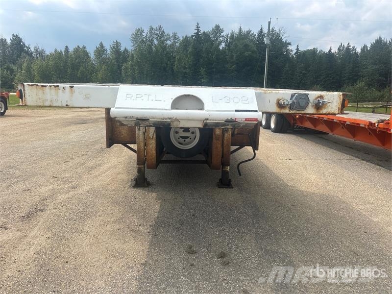 Manac 40 ft Tri/A Step Deck Trailer Tieflader