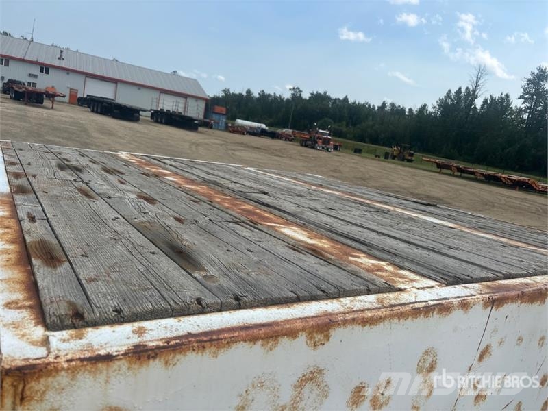 Manac 40 ft Tri/A Step Deck Trailer Tieflader