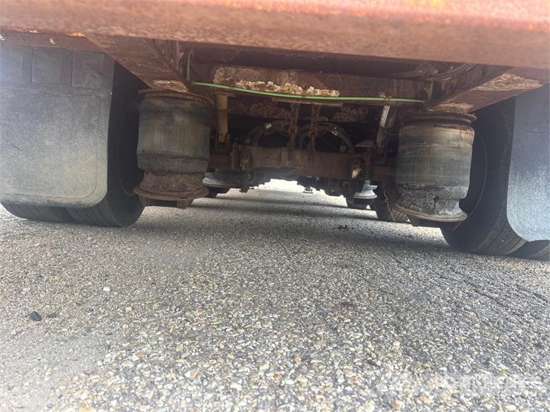 Manac 40 ft Tri/A Step Deck Trailer Tieflader