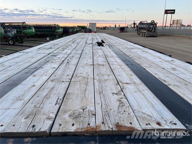 Manac 48 ft Tri/A 48 ft Extendable Flatbed Trailer Прицепы-платформы/боковая разгрузка