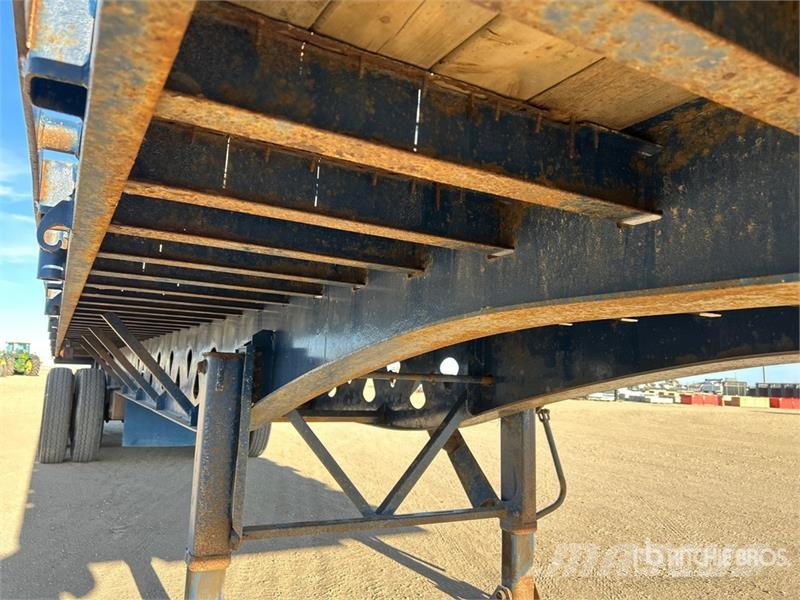 Manac 48 ft Tri/A Flatbed Trailer Madelhaagised
