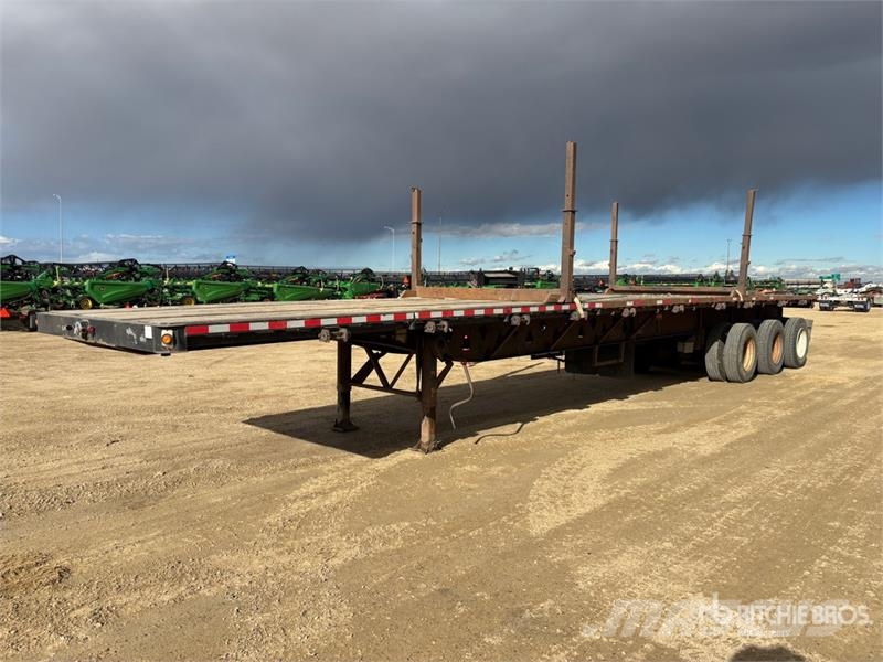 Manac 48 ft Tri/A Flatbed Trailer Madelhaagised
