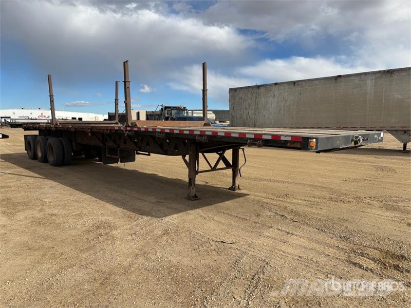 Manac 48 ft Tri/A Flatbed Trailer Madelhaagised