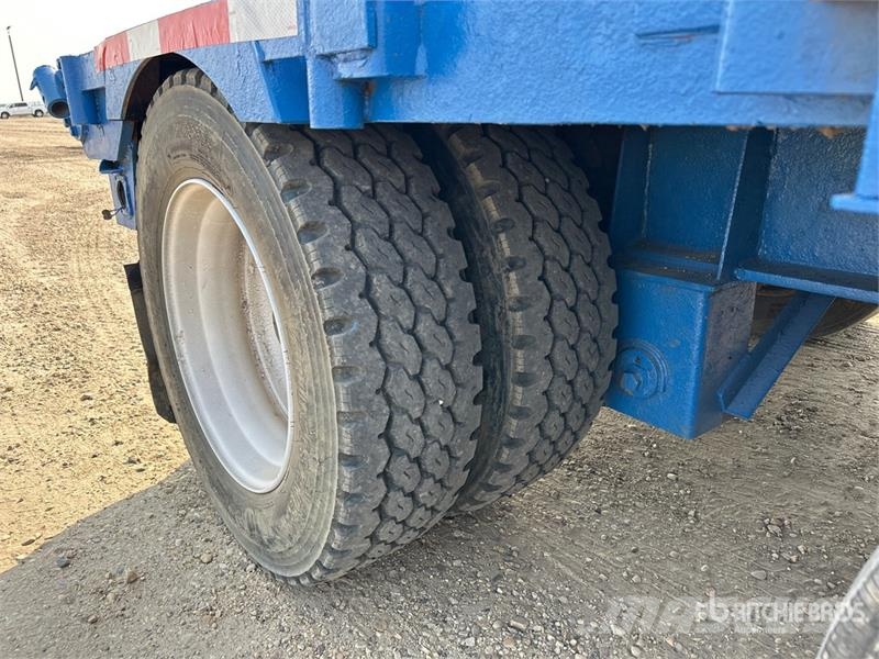 Manac 48 ft Tri/A Step Deck Trailer Niski utovarivači
