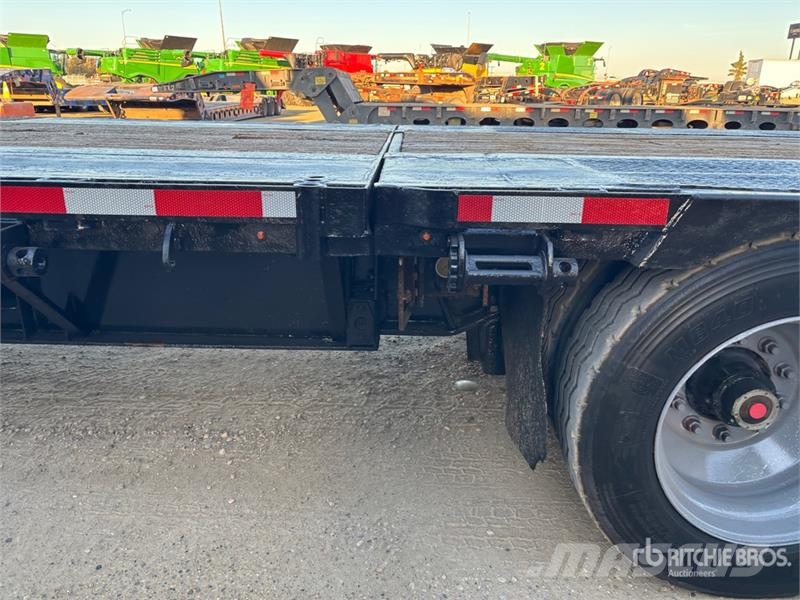 Manac 50 ft Tri/A Extendable Step Deck Trailer Przyczepy niskopodłogowe