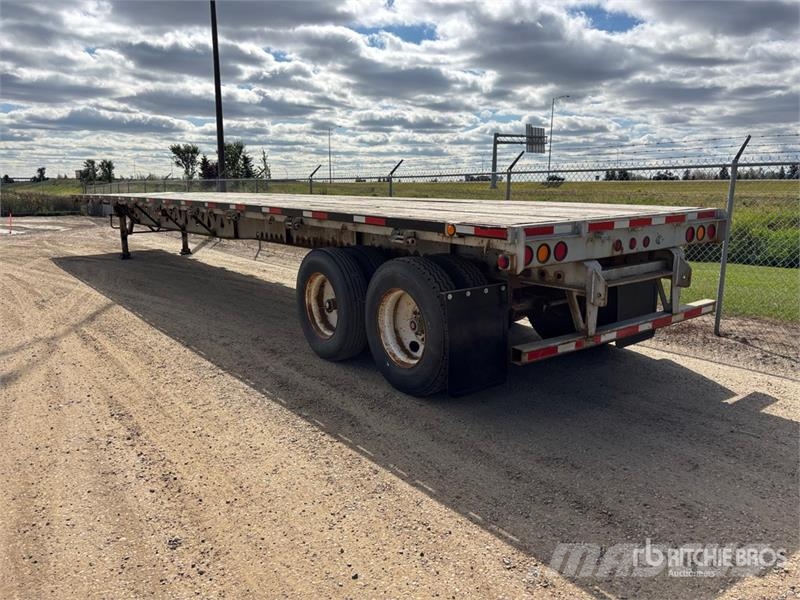 Manac 53 ft T/A Flatbed Trailer Platós / Ponyvás pótkocsik