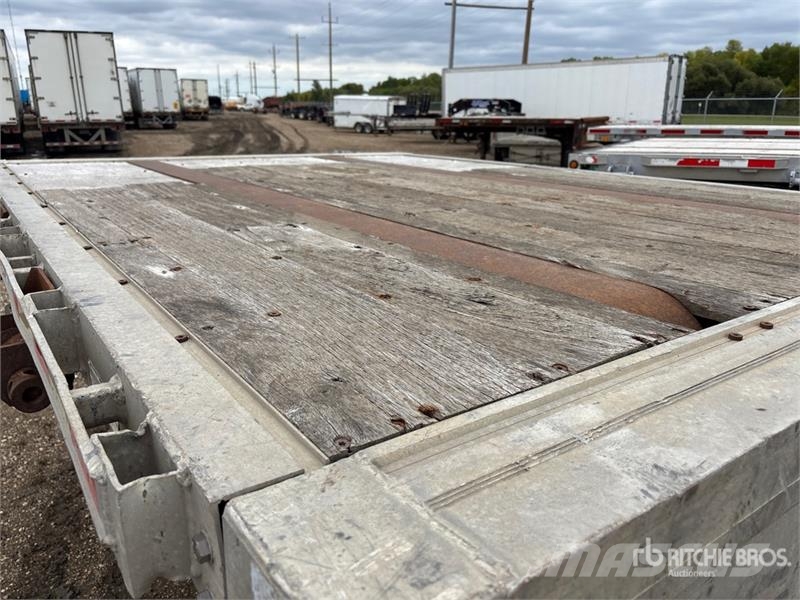 Manac 53 ft T/A Step Deck Trailer Низкорамные прицепы