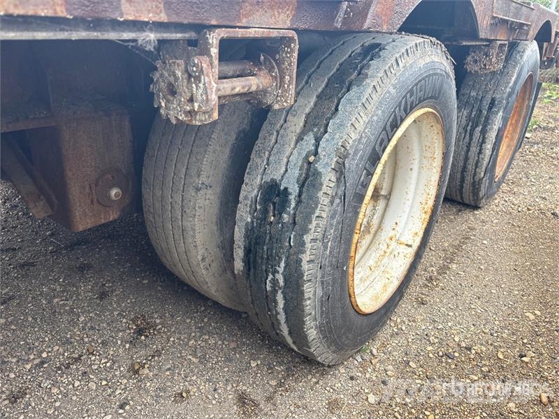 Manac 53 ft Tri/A 53 ft Extendable Step Deck Trailer Niski utovarivači