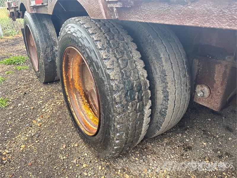 Manac 53 ft Tri/A 53 ft Extendable Step Deck Trailer Niski utovarivači