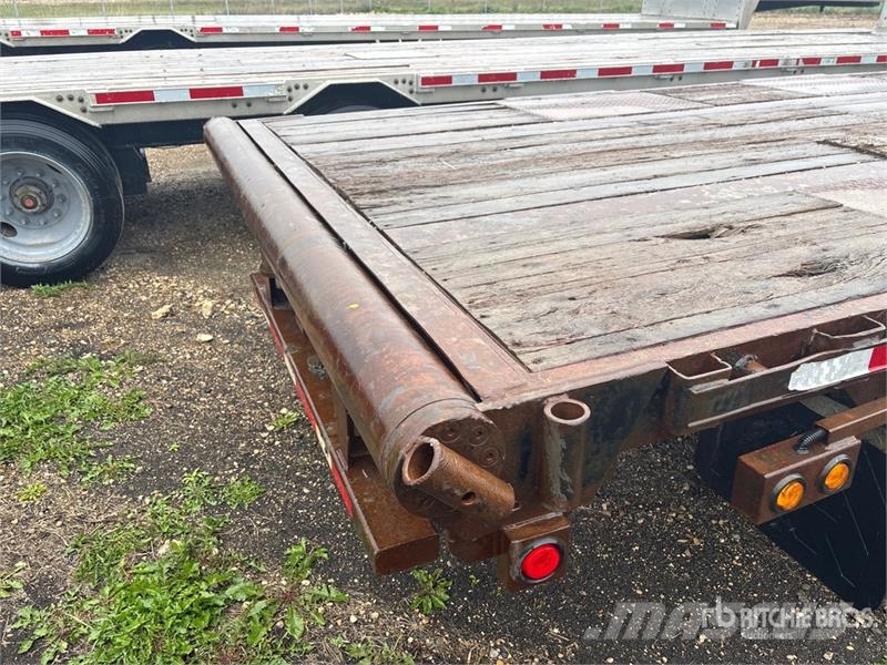 Manac 53 ft Tri/A 53 ft Extendable Step Deck Trailer Niski utovarivači
