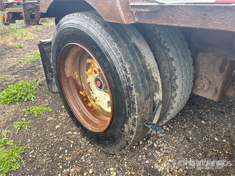 Manac 53 ft Tri/A 53 ft Extendable Step Deck Trailer Niski utovarivači