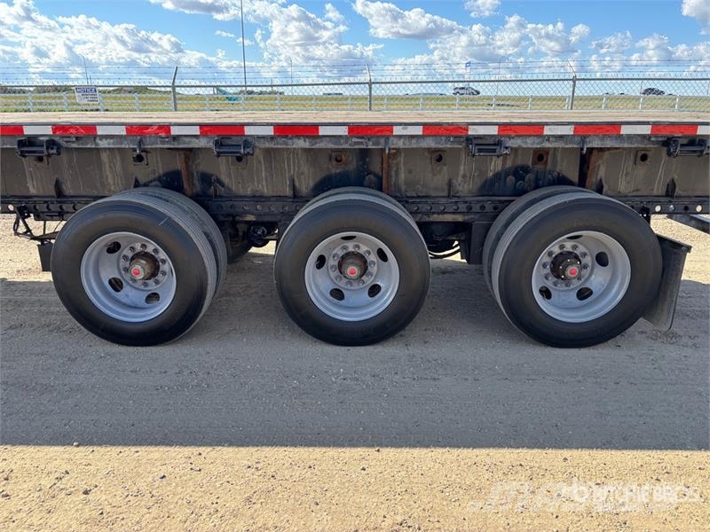 Manac 53 ft Tri/A Extendable Flatbed Trailer Plato/keson prikolice