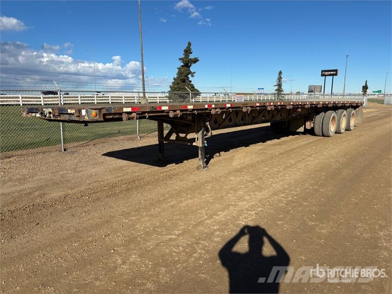 Manac 53 ft Tri/A Flatbed Trailer Madelhaagised
