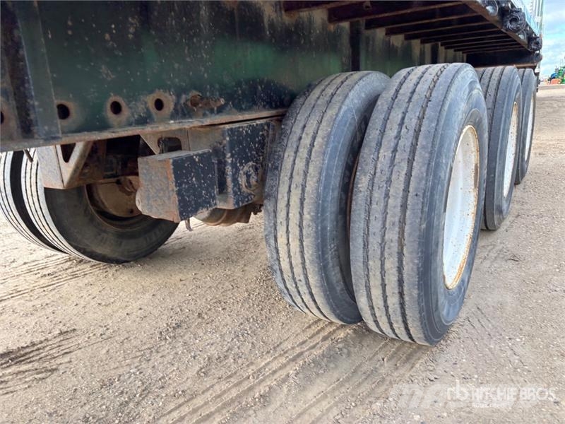 Manac 53 ft Tri/A Flatbed Trailer Platós / Ponyvás pótkocsik