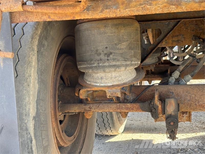 Manac 53 ft Tri/A Flatbed Trailer Vlakke laadvloer