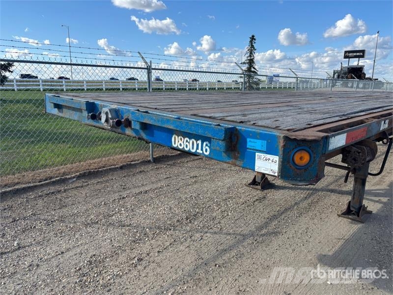 Manac 53 ft Tri/A Flatbed Trailer Vlakke laadvloer