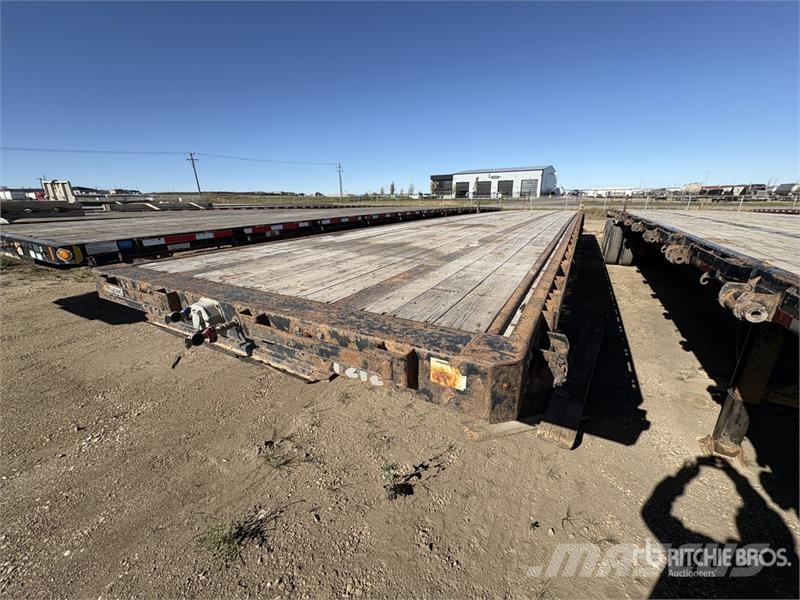 Manac 53 ft Tri/A Flatbed Trailer Vlakke laadvloer