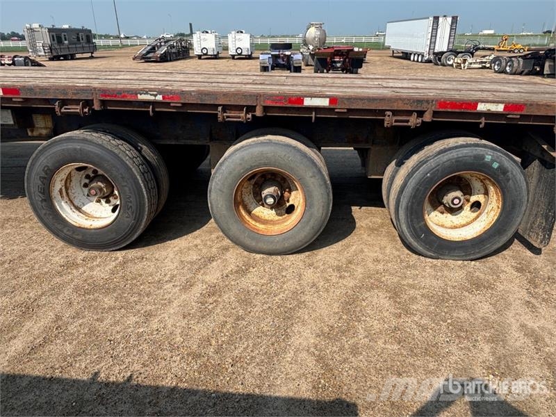 Manac 53 ft Tri/A Flatbed Trailer Vlakke laadvloer