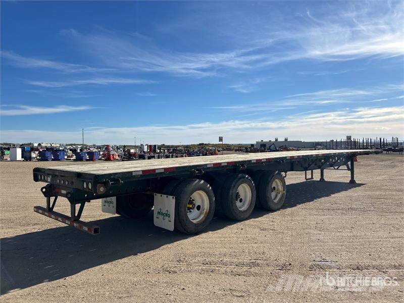 Manac 53 ft Tri/A Flatbed Trailer مقطوروات مسطحة/مفصلية الجوانب