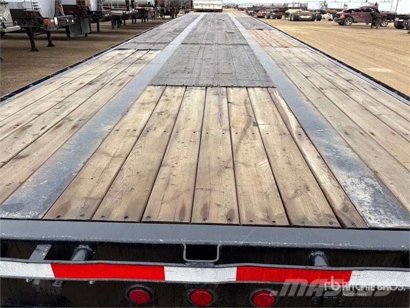 Manac 53 ft Tri/A Flatbed Trailer Flatbed/Dropside trailers
