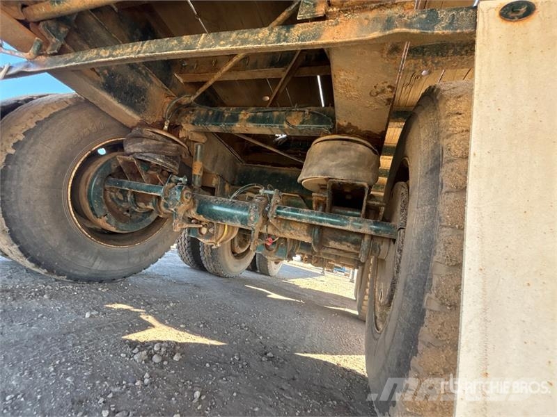 Manac 53 ft Tri/A Flatbed Trailer Anhænger med lad/Flatbed