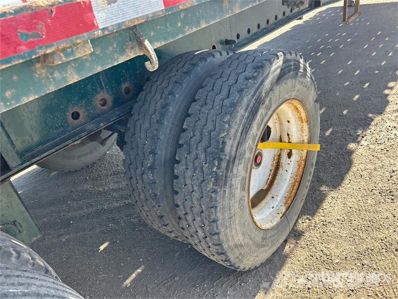 Manac 53 ft Tri/A Flatbed Trailer مقطوروات مسطحة/مفصلية الجوانب
