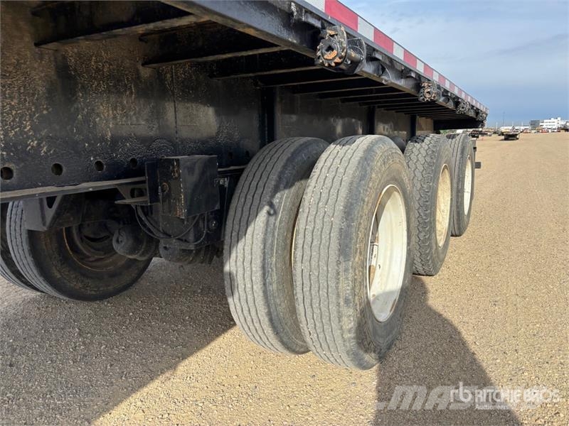 Manac 53 ft Tri/A Flatbed Trailer Platós / Ponyvás pótkocsik