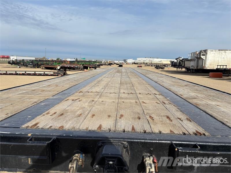 Manac 53 ft Tri/A Flatbed Trailer Platós / Ponyvás pótkocsik