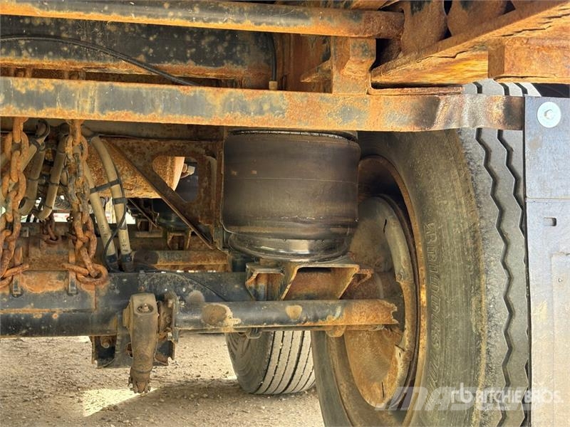 Manac 53 ft Tri/A Flatbed Trailer Platós / Ponyvás pótkocsik