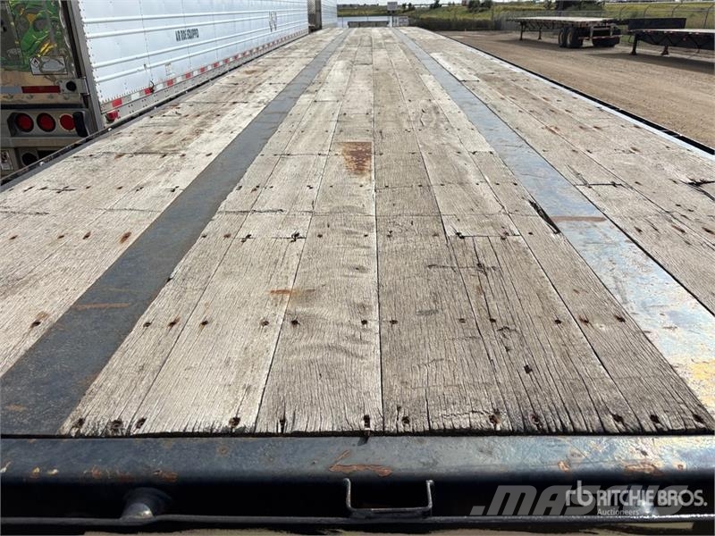 Manac 53 ft Tri/A Flatbed Trailer Platós / Ponyvás pótkocsik