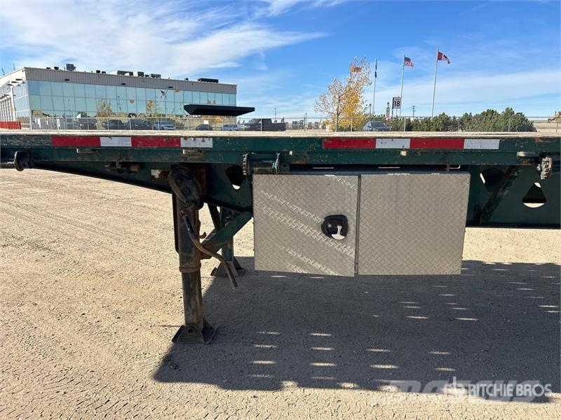 Manac 53 ft Tri/A Flatbed Trailer مقطوروات مسطحة/مفصلية الجوانب