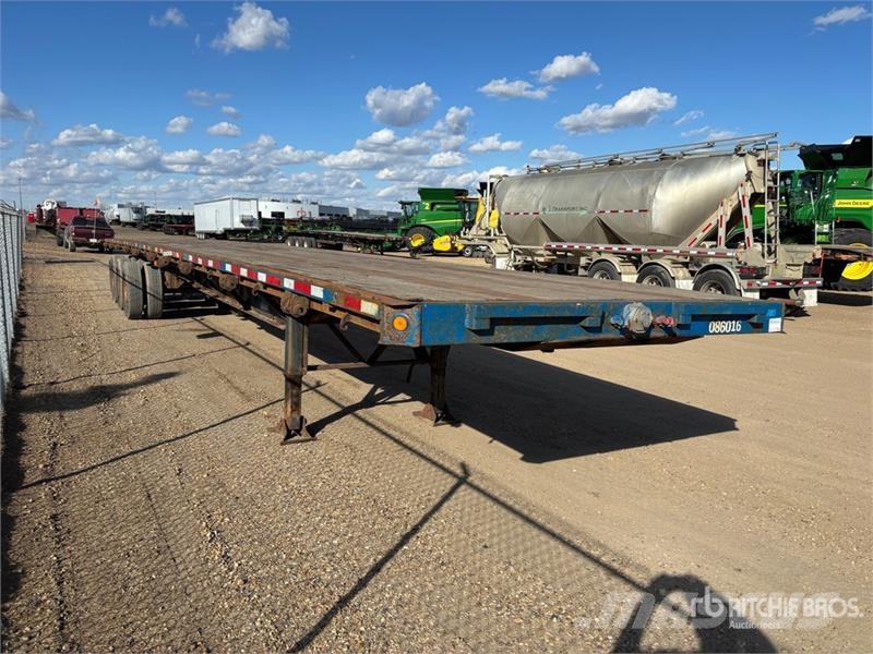 Manac 53 ft Tri/A Flatbed Trailer Vlakke laadvloer