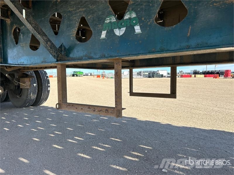 Manac 53 ft Tri/A Flatbed Trailer مقطوروات مسطحة/مفصلية الجوانب
