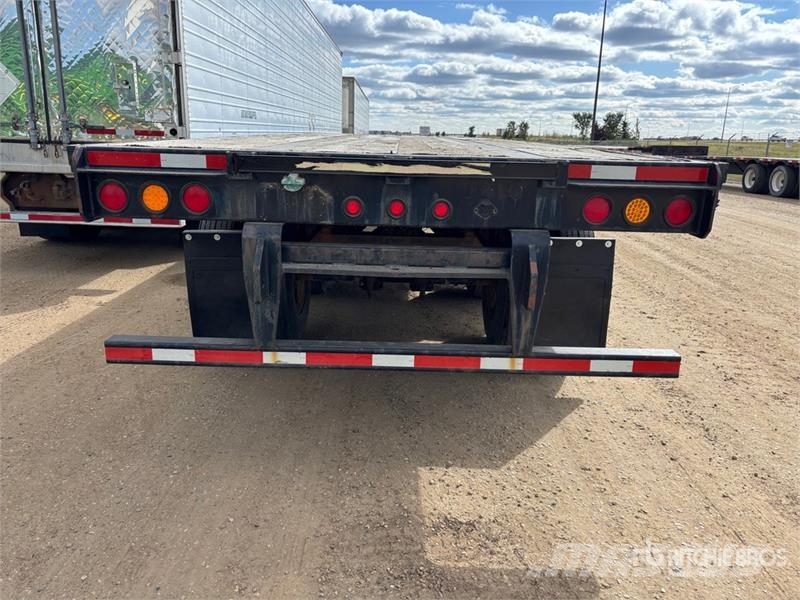 Manac 53 ft Tri/A Flatbed Trailer Platós / Ponyvás pótkocsik