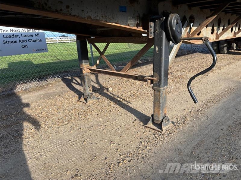 Manac 53 ft Tri/A Flatbed Trailer Rimorchi con sponde ribaltabili