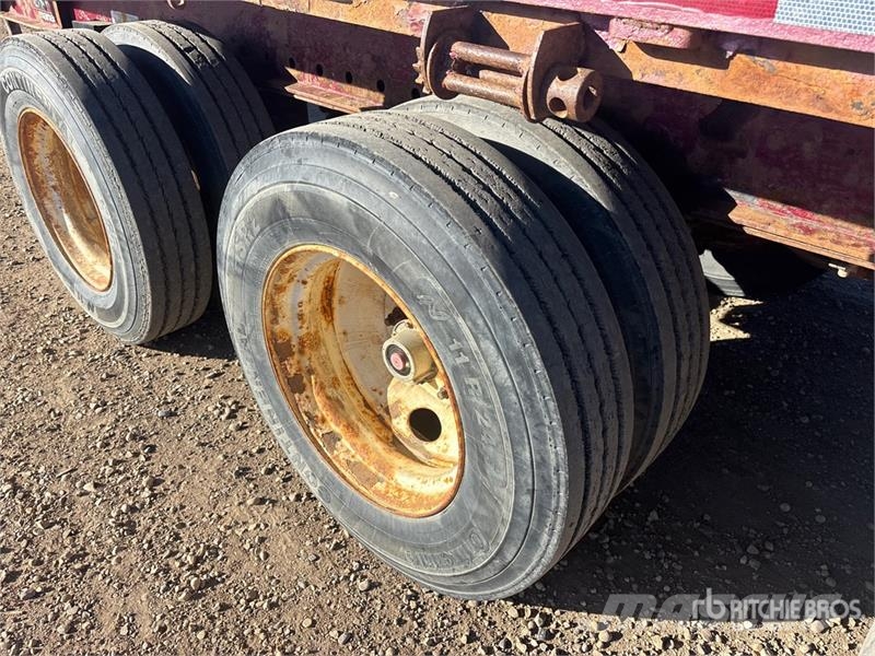 Manac 53 ft Tri/A Flatbed Oilfield Trailer İşleme Ekipmanı