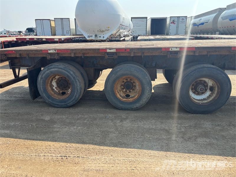 Manac 53 ft Tri/A Flatbed Trailer Vlakke laadvloer