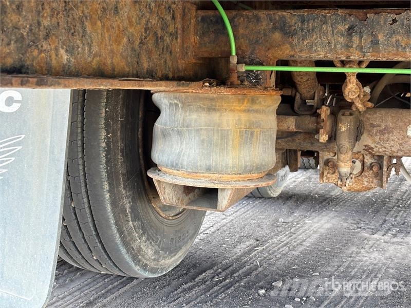 Manac 53 ft Tri/A Step Deck Trailer Низкорамные прицепы