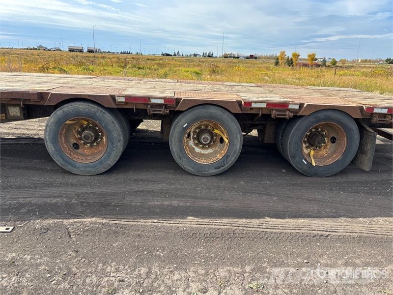 Manac 53 ft Tri/A Step Deck Trailer Низкорамные прицепы
