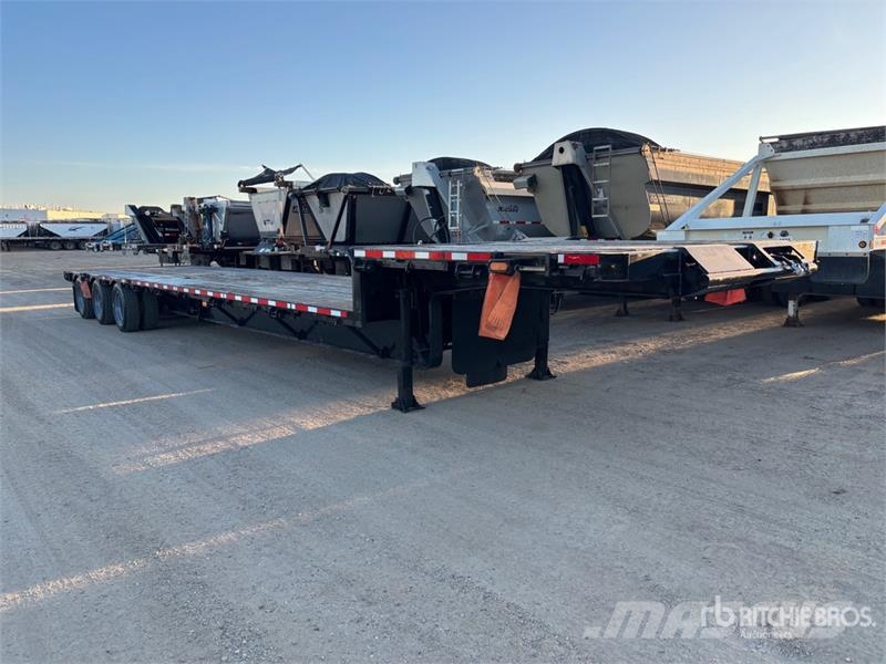 Manac 53 ft Tri/A Step Deck Trailer Dieplader