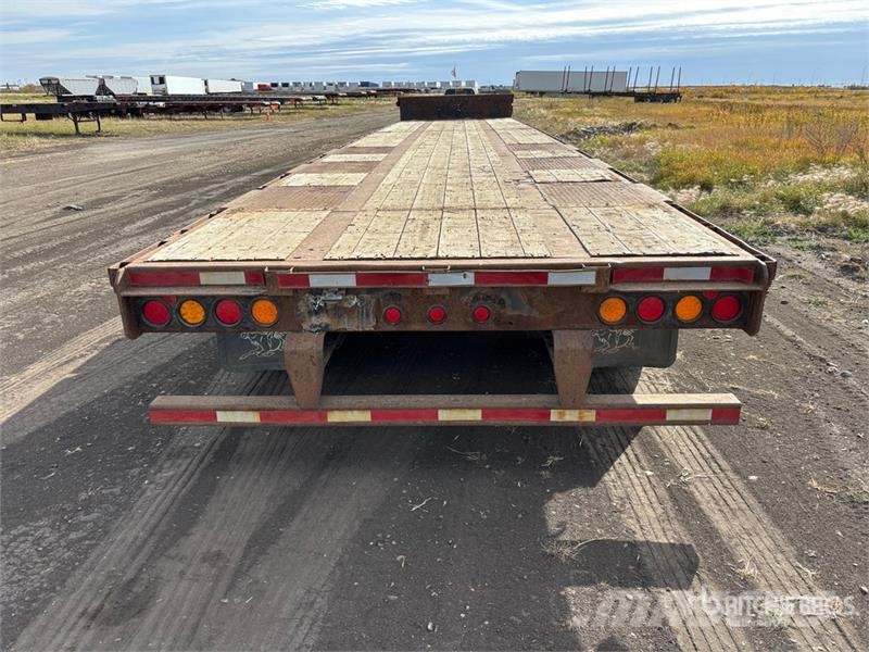 Manac 53 ft Tri/A Step Deck Trailer Низкорамные прицепы