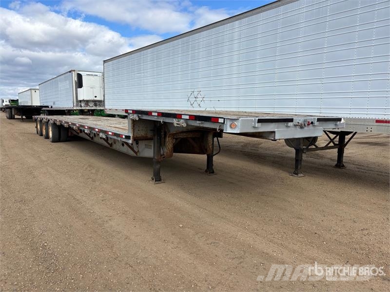 Manac 53 ft Tri/A Step Deck Trailer Mélybölcsős
