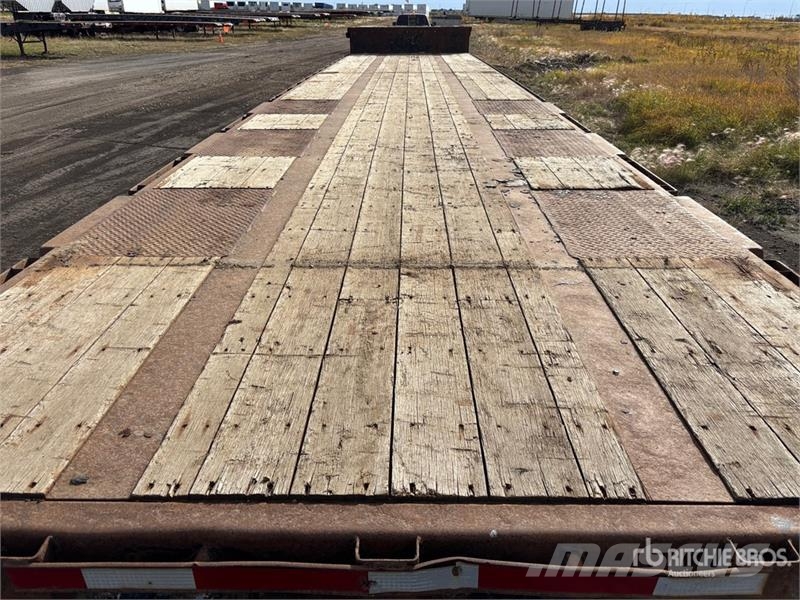 Manac 53 ft Tri/A Step Deck Trailer Низкорамные прицепы
