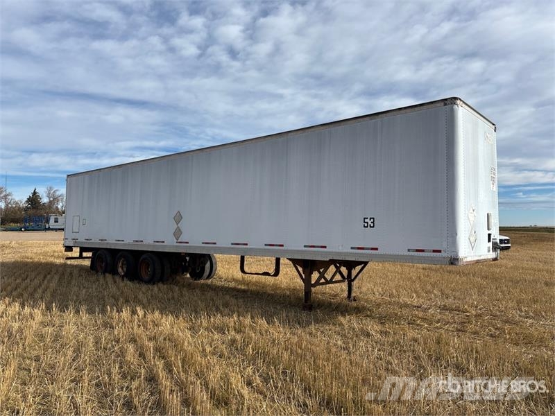 Manac 53 ft Tri/A Van Trailer Прицепы-фургоны