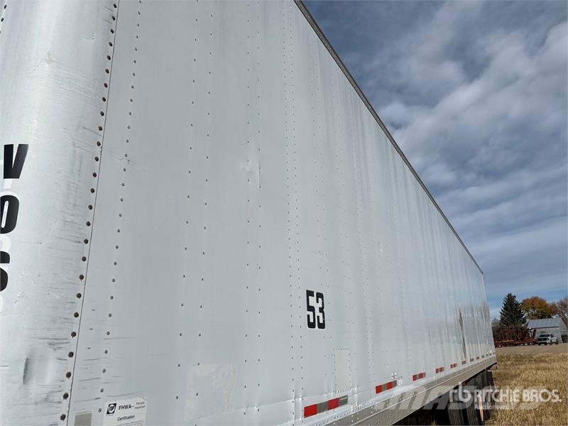 Manac 53 ft Tri/A Van Trailer Прицепы-фургоны