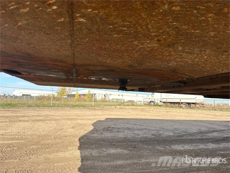 Manac 53 ft x 102 in T/A Heated Van Trailer Ремаркета фургони