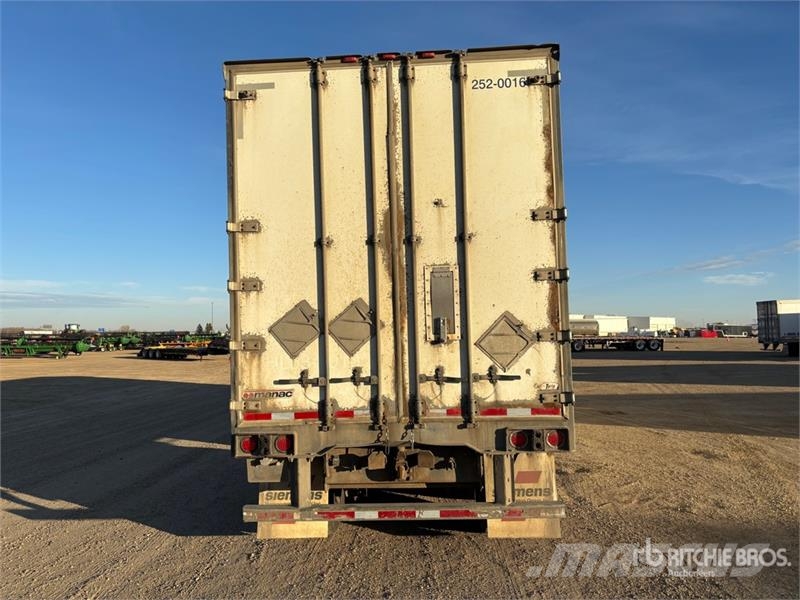 Manac 53 ft x 102 in T/A Heated Van Trailer Dobozos pótkocsik