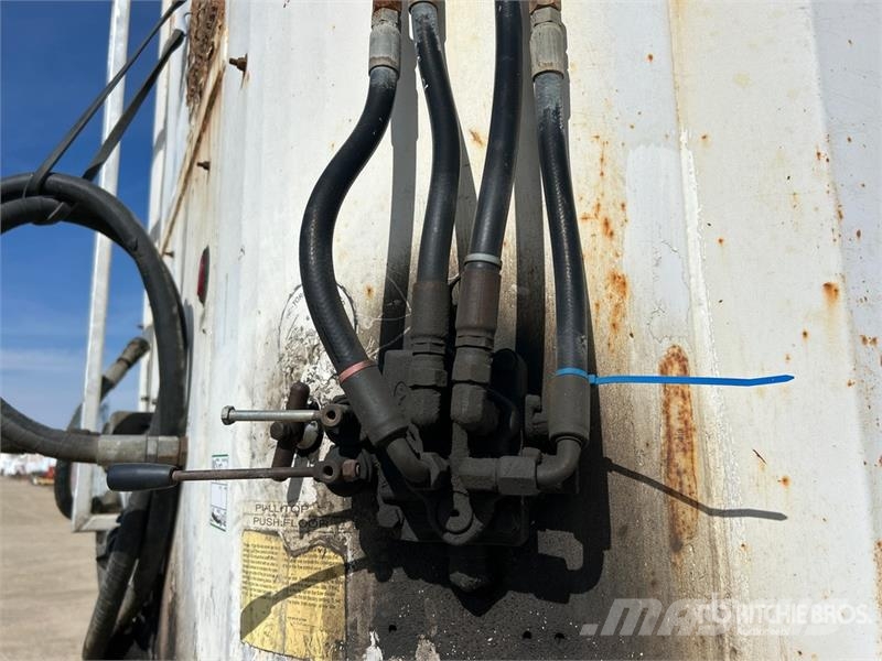 Manac 53 ft x 96 in Tri/A Chip Trailer Skaidu pārvadāšanas treileri